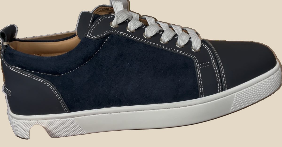 LOUBOUTIN Sneakers (2 Colorways) — QC