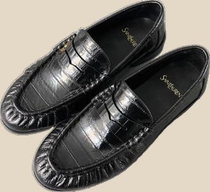  YSL Loafer, schoon gefotografeerd.