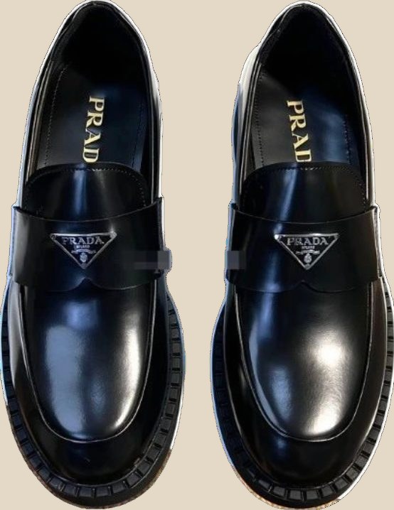  PRADA Loafer, schoon gefotografeerd.