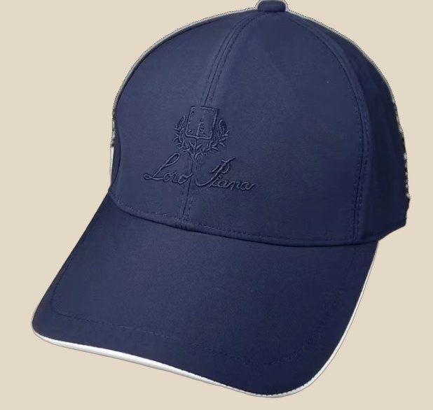 LORO PIANA Cap — QC