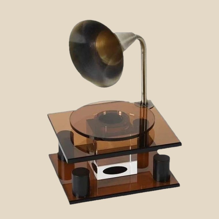 Acrylic Gramophone Ornament — QC