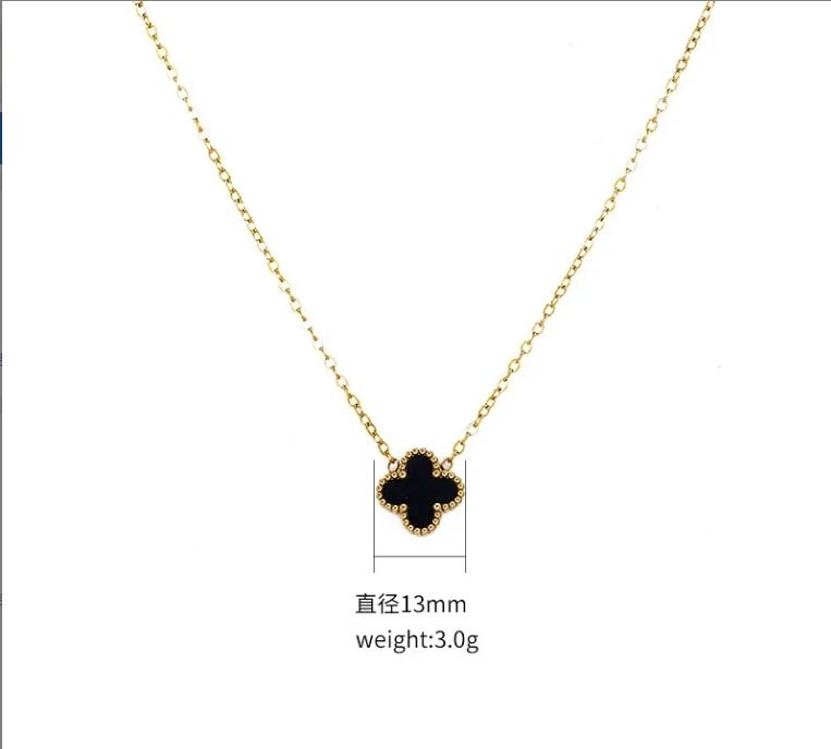 VAN CLEEF & ARPELS Onyx Clover Necklace — QC