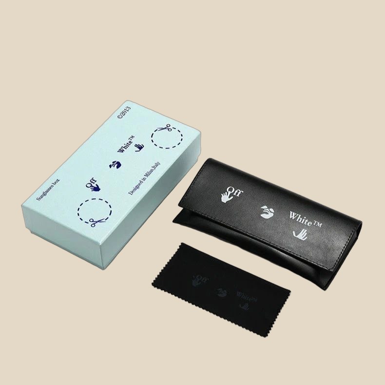 OFF-WHITE OFF-WHITE Glasses Case — QC